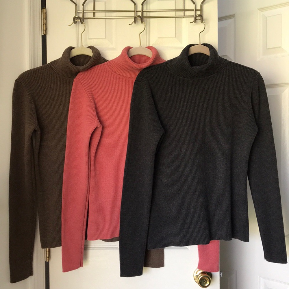 🌺 (3) GAP Ribbed Turtleneck Sweaters - Large 🌺